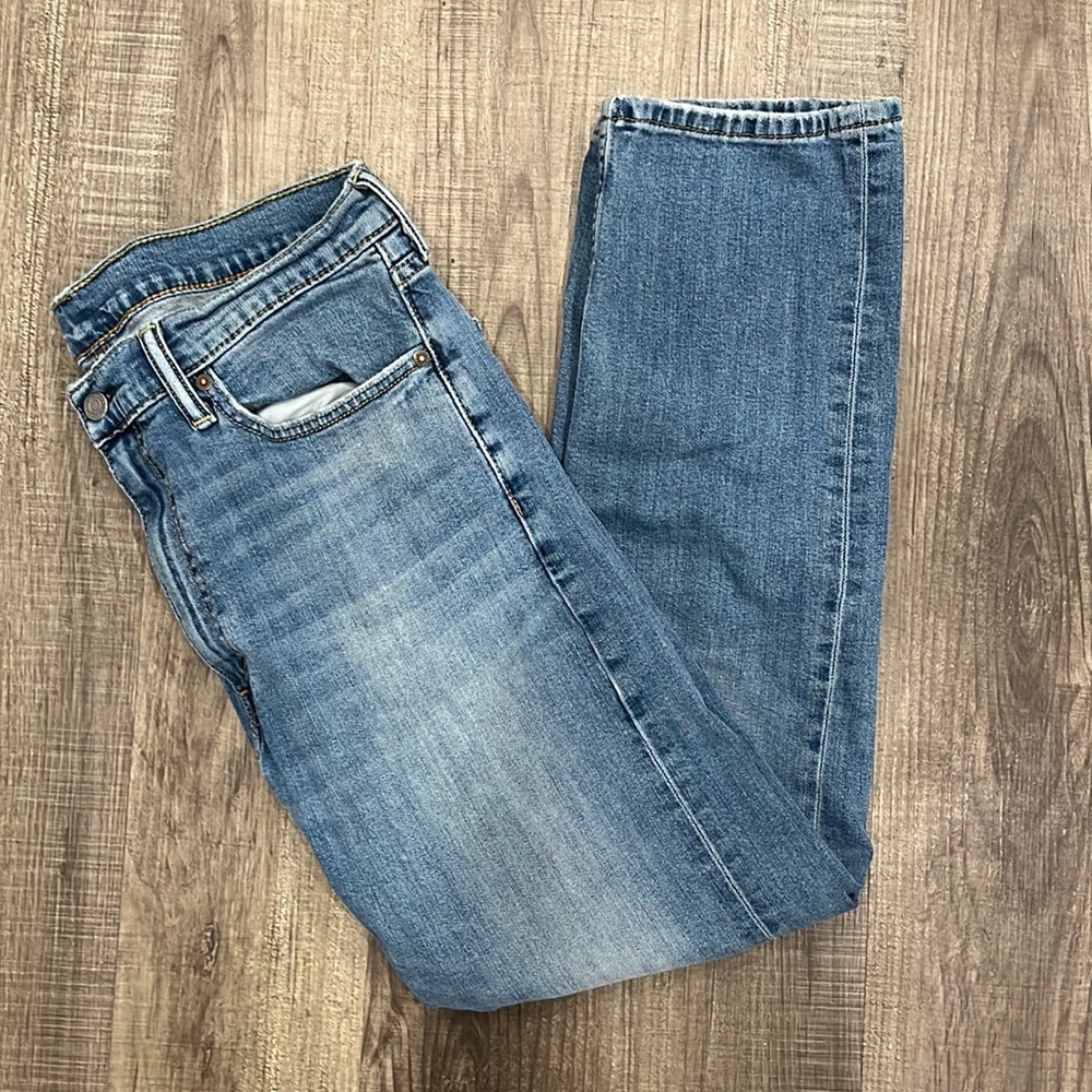 Levi slim straight jeans